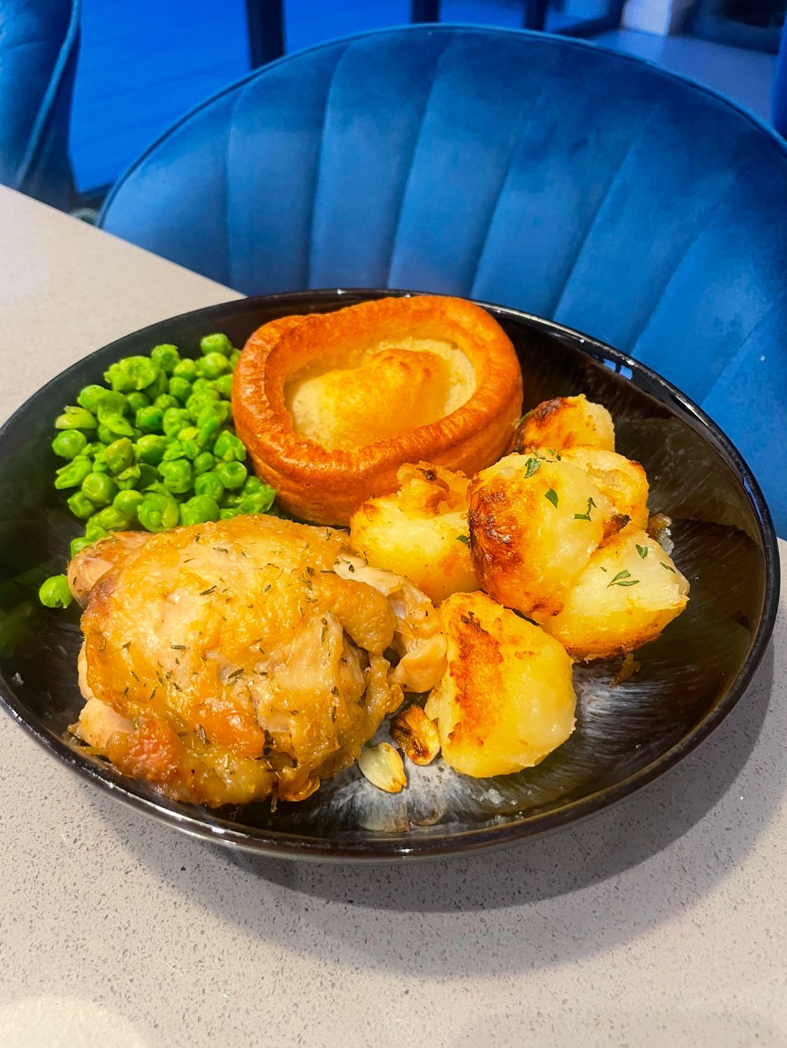 Crispy Chicken Thighs recipe image